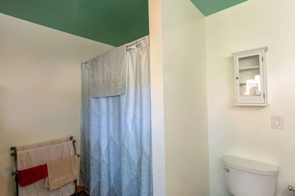 355 East Avenue Lewiston ME 04240