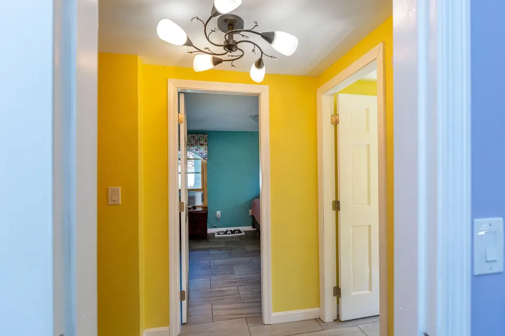 355 East Avenue Lewiston ME 04240