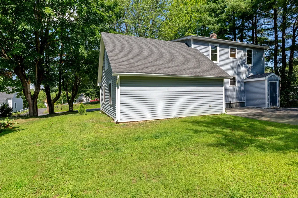 355 East Avenue Lewiston ME 04240