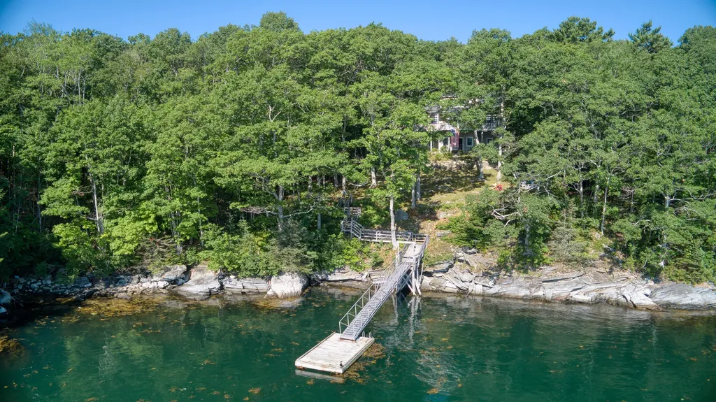 181 Morrison Road Bristol ME 04564