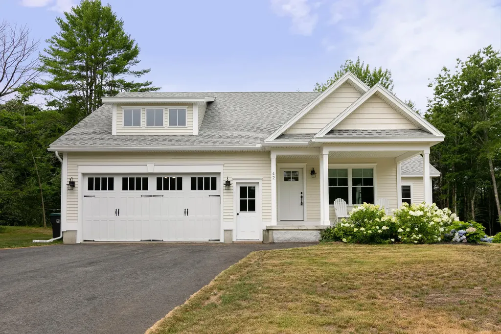 42 Mitchell Hill Road Scarborough ME 04074