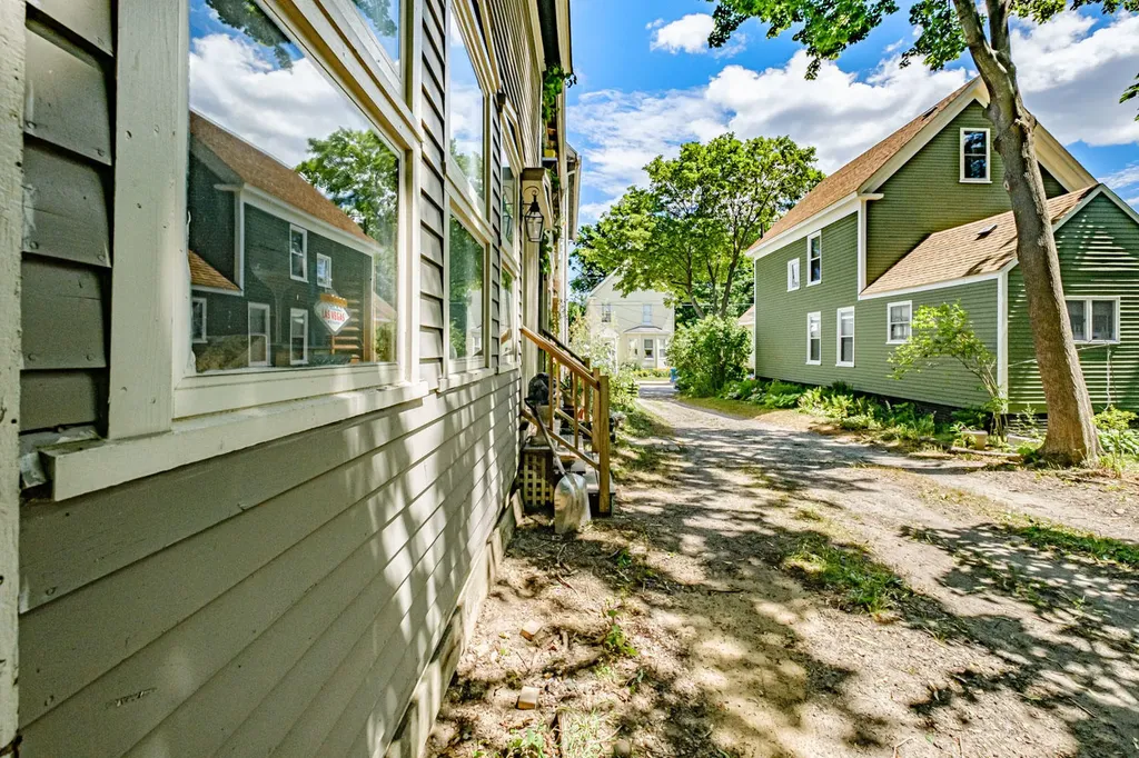 66 Irving Street Portland ME 04103