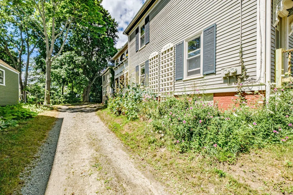 66 Irving Street Portland ME 04103