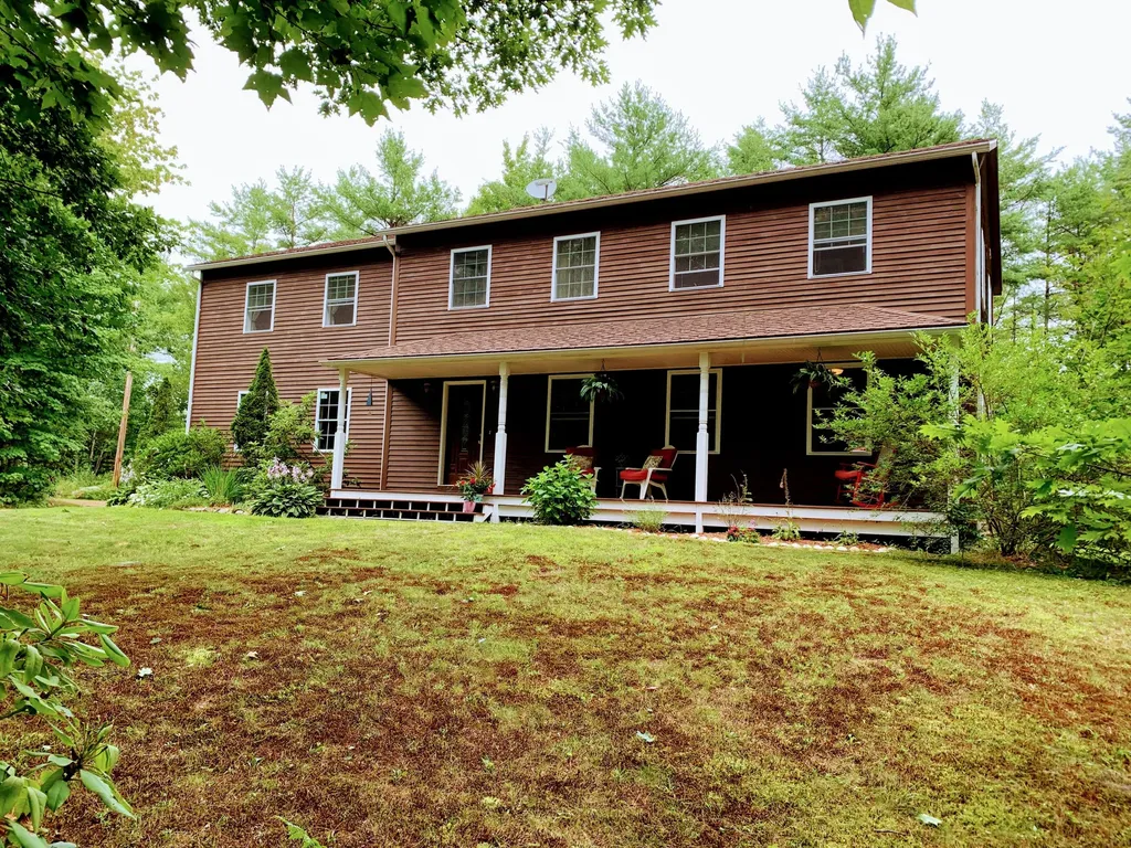 19 Crowley Road Lincolnville ME 04849