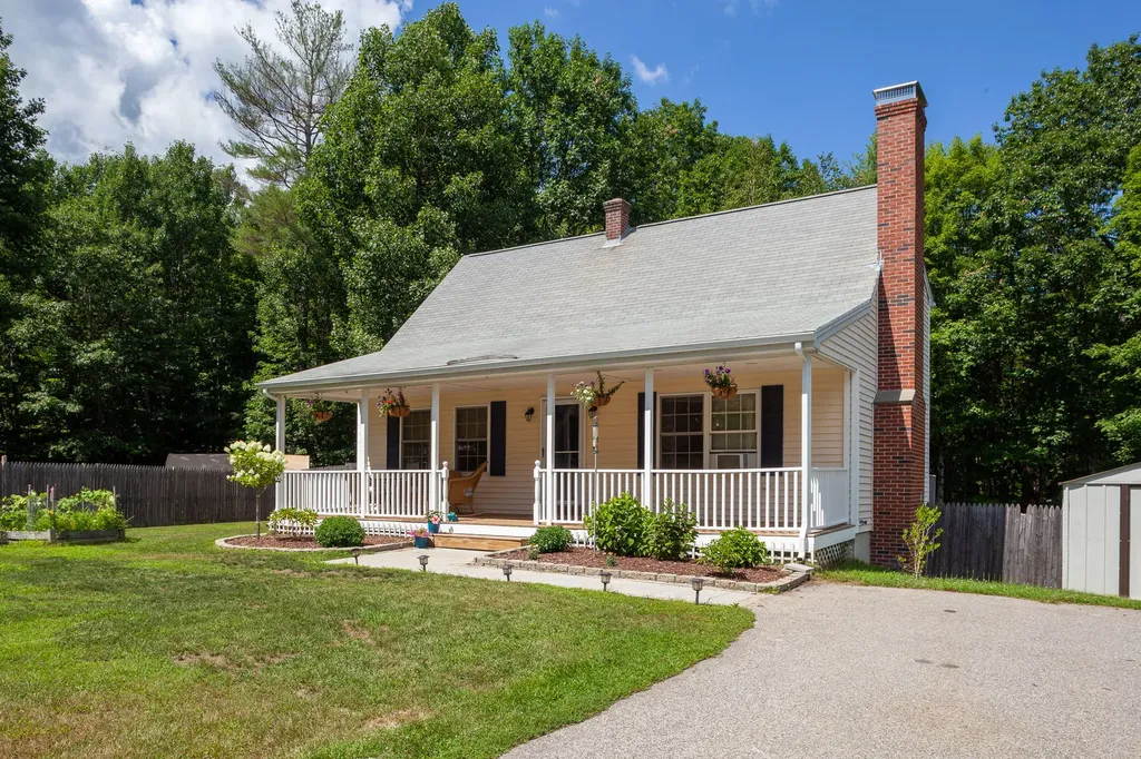 29 Foxcroft Lane Arundel ME 04046