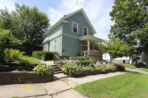 127 Sixth Street Auburn ME 04210