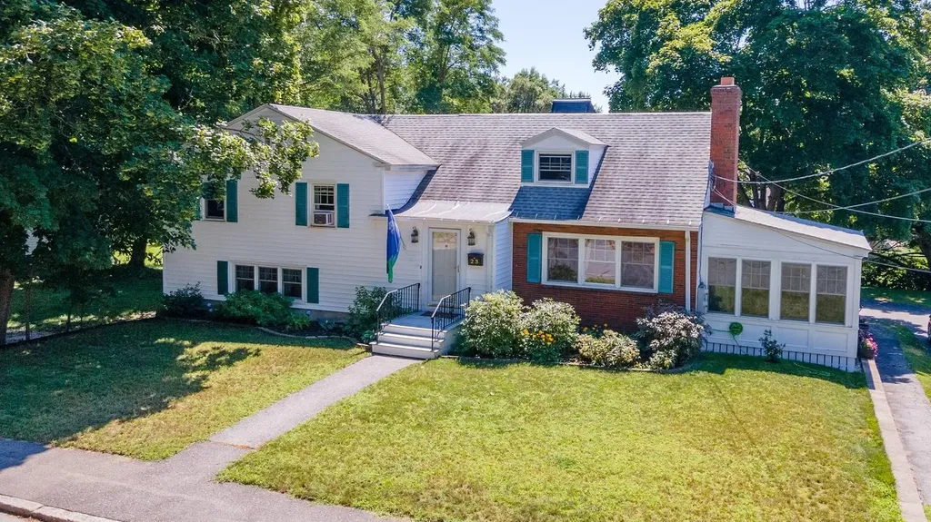 23 Orchard Street Biddeford ME 04005
