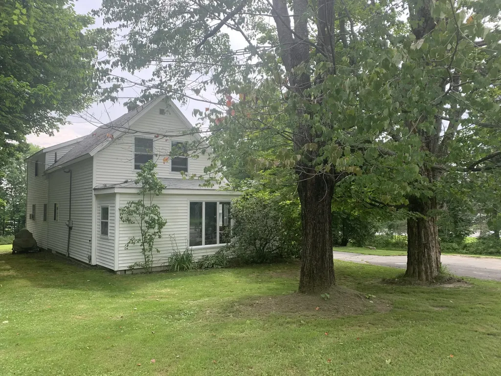 133 Oak Street Oakland ME 04963