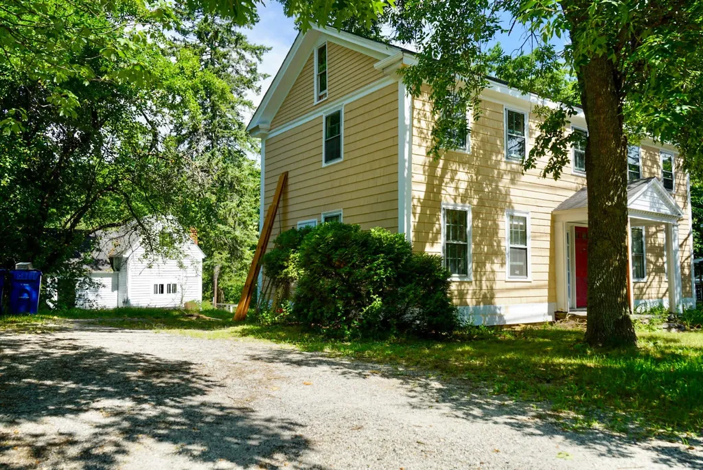 1795 Congress Street Portland ME 04102