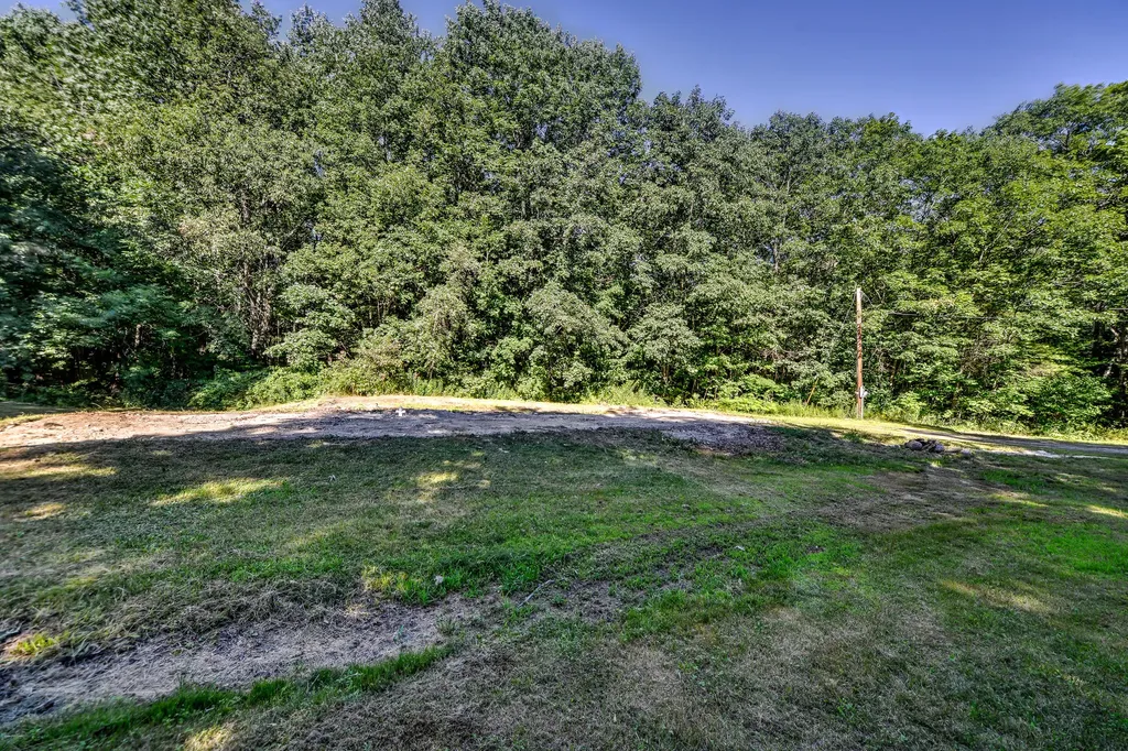 590 River Road Brunswick ME 04011
