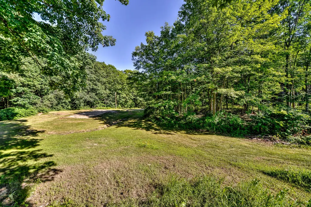 590 River Road Brunswick ME 04011