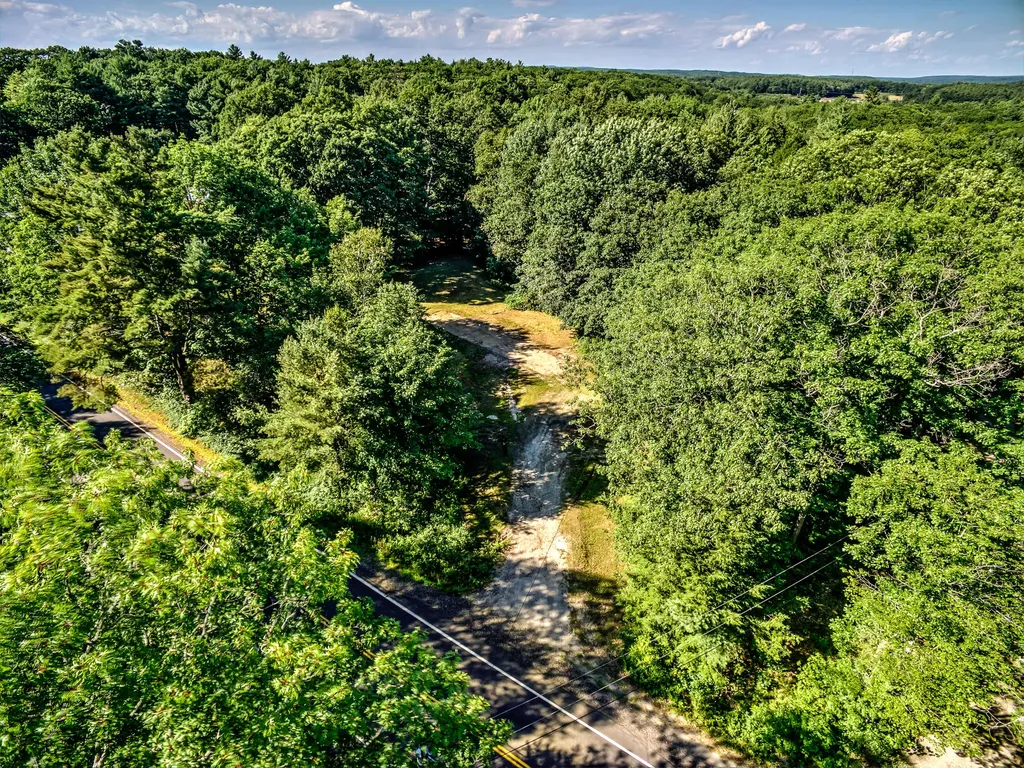 590 River Road Brunswick ME 04011