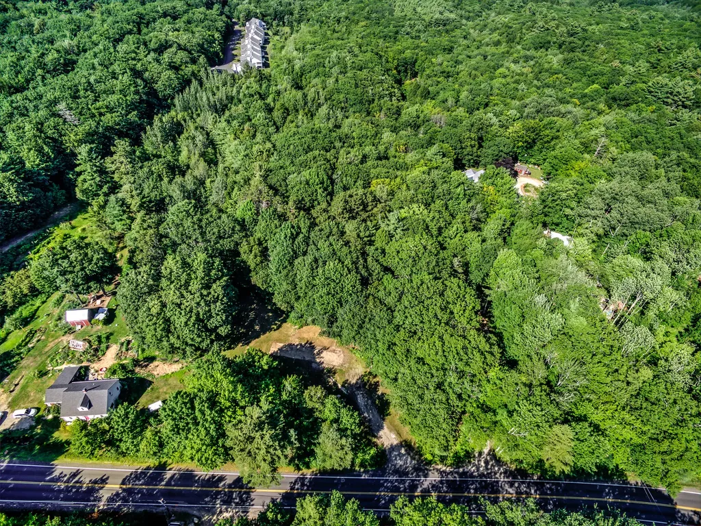 590 River Road Brunswick ME 04011