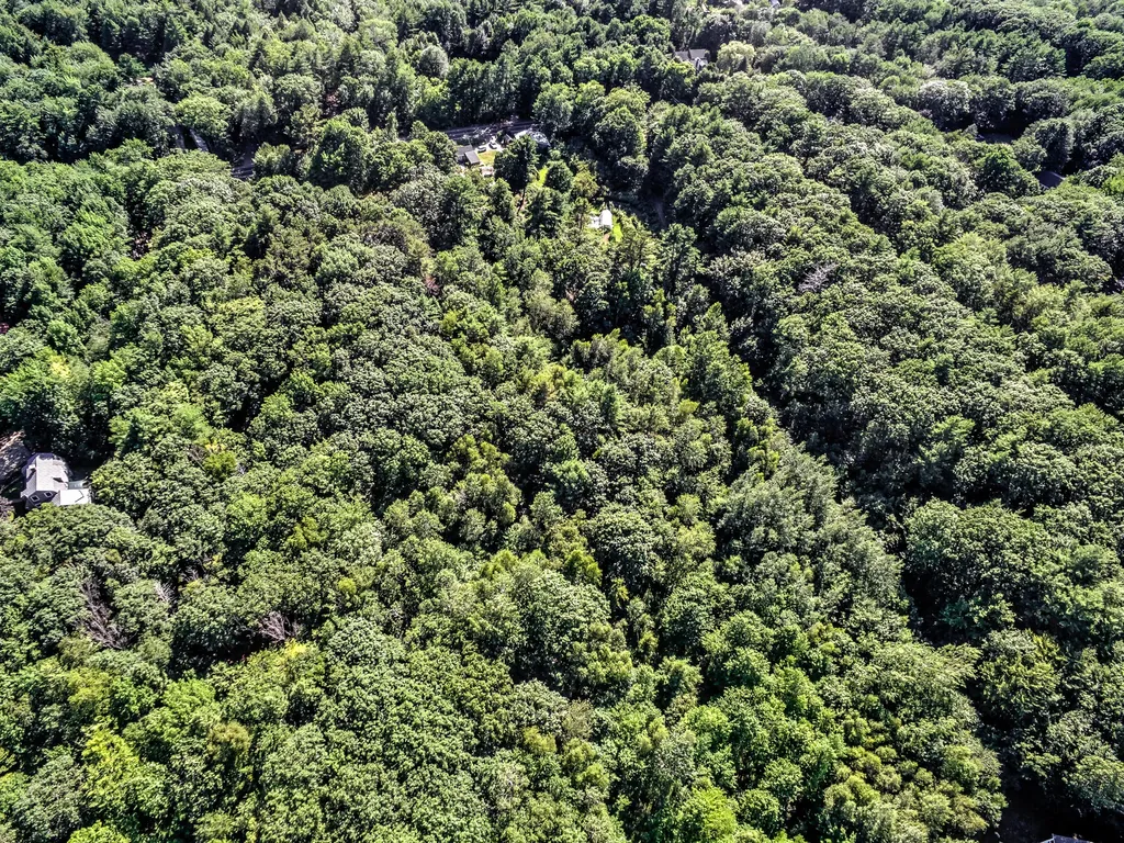 590 River Road Brunswick ME 04011