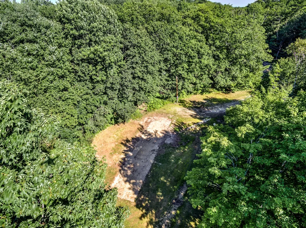 590 River Road Brunswick ME 04011