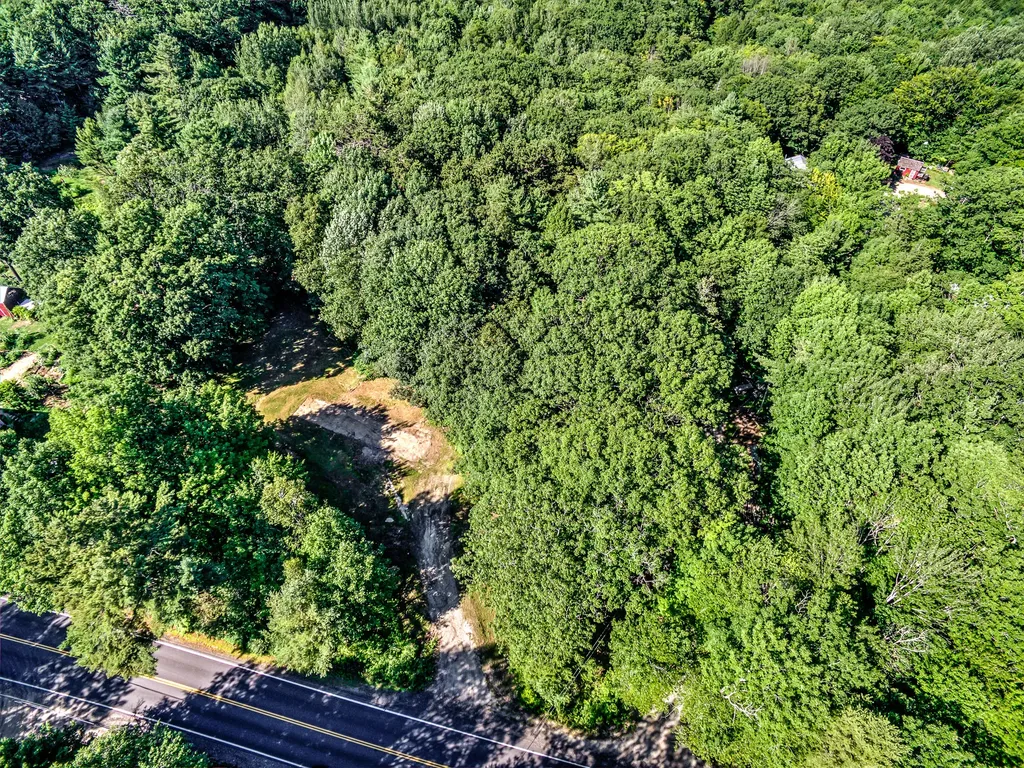 590 River Road Brunswick ME 04011