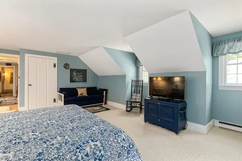 2 Tower Road Kittery ME 03905
