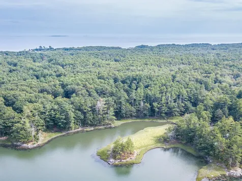 2 Tower Road Kittery ME 03905