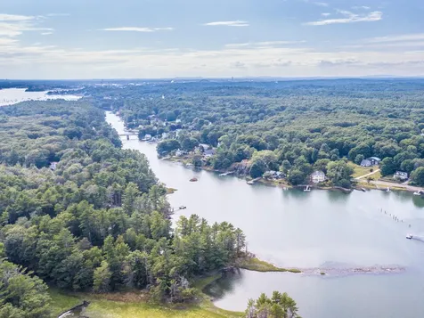 2 Tower Road Kittery ME 03905