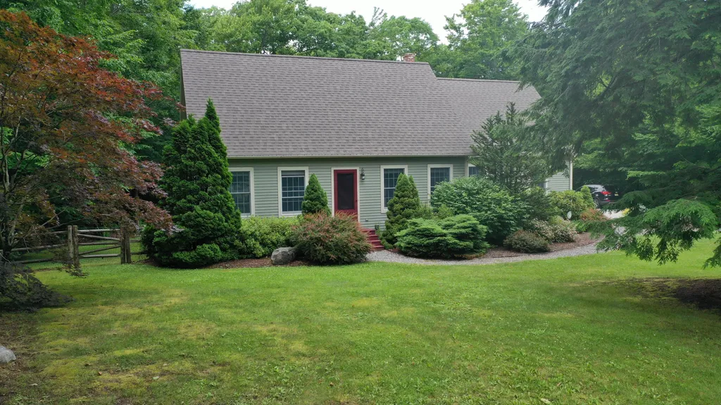 22 Kingfisher Drive Brunswick ME 04011