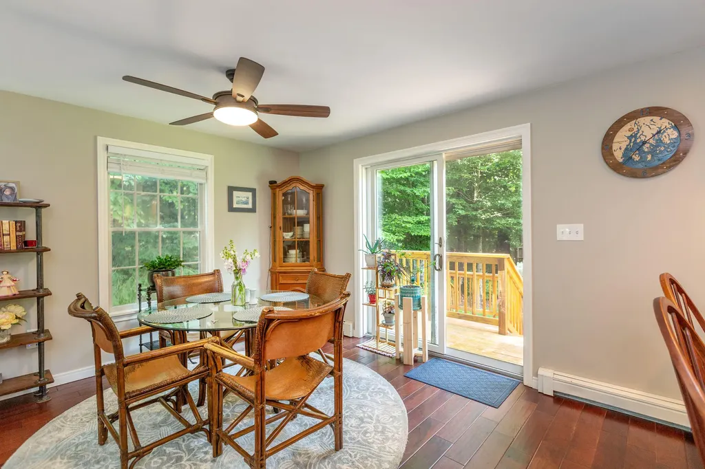 22 Kingfisher Drive Brunswick ME 04011