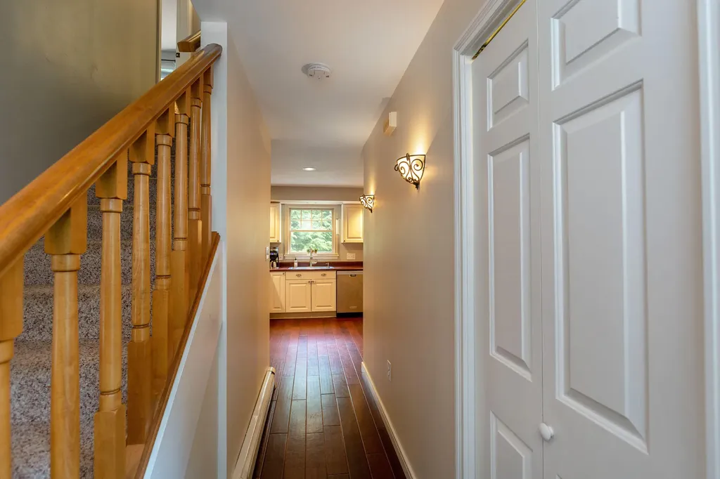 22 Kingfisher Drive Brunswick ME 04011