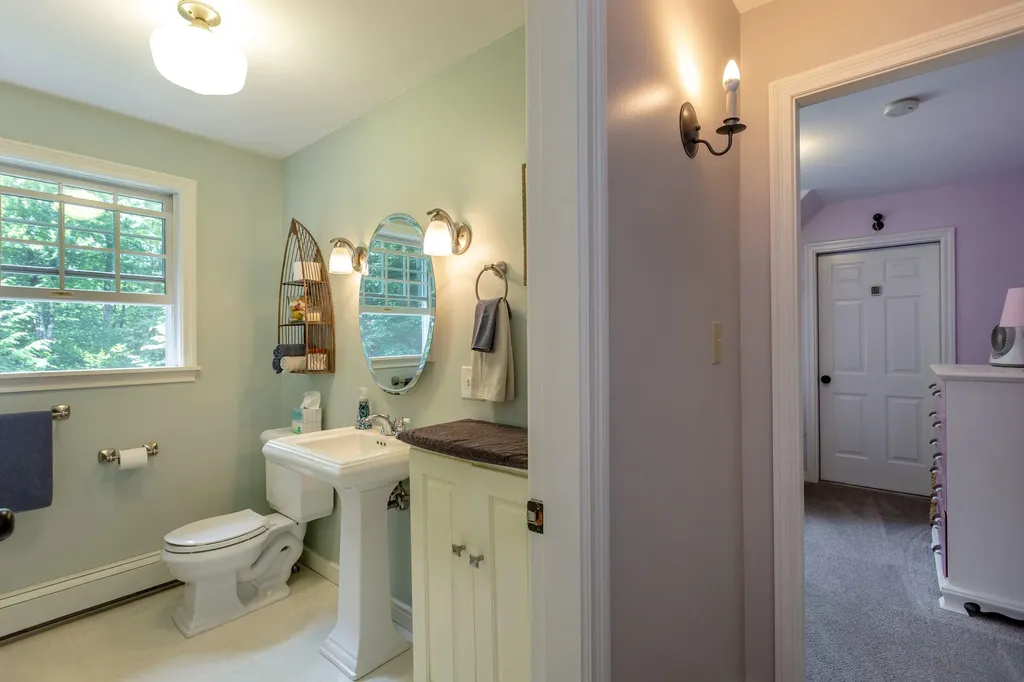22 Kingfisher Drive Brunswick ME 04011
