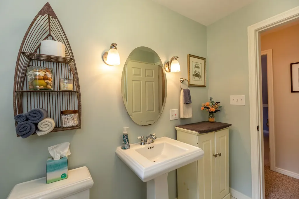 22 Kingfisher Drive Brunswick ME 04011