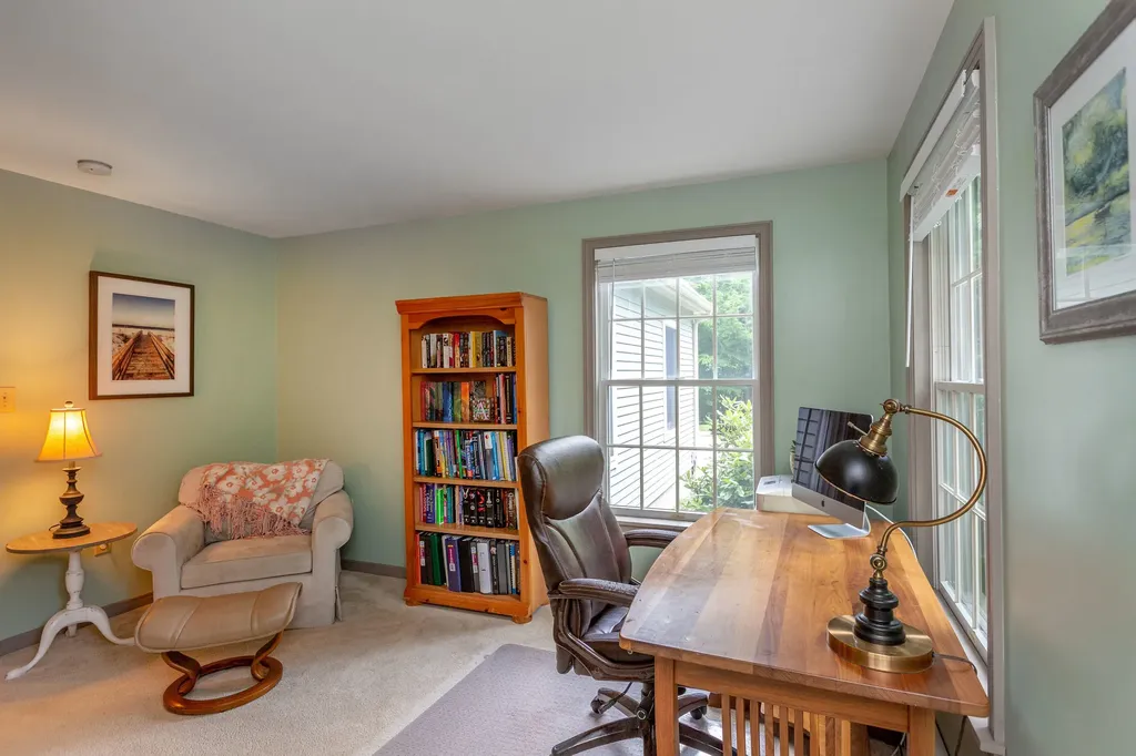 22 Kingfisher Drive Brunswick ME 04011