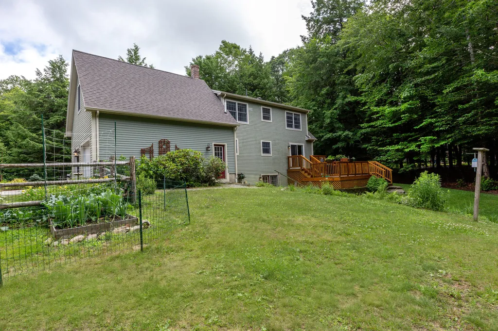 22 Kingfisher Drive Brunswick ME 04011