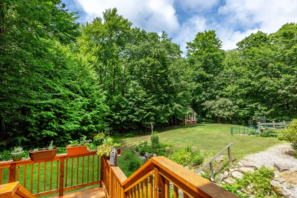 22 Kingfisher Drive Brunswick ME 04011