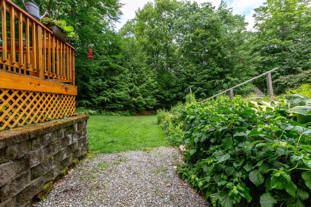 22 Kingfisher Drive Brunswick ME 04011