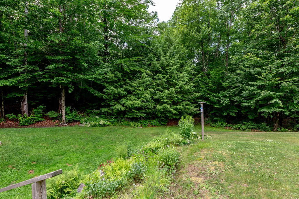 22 Kingfisher Drive Brunswick ME 04011