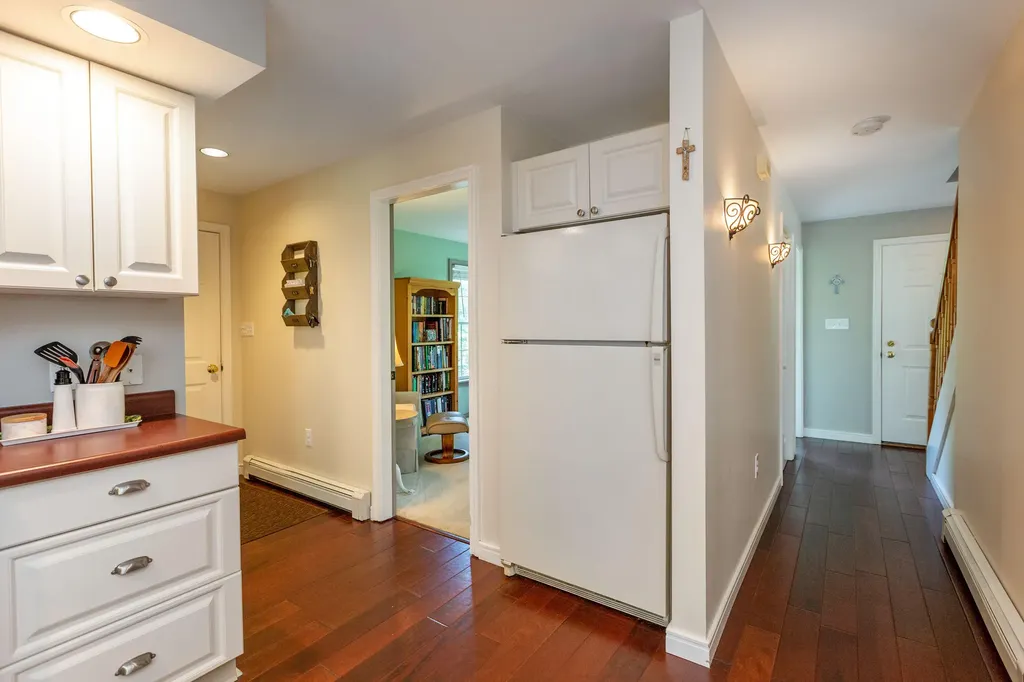 22 Kingfisher Drive Brunswick ME 04011