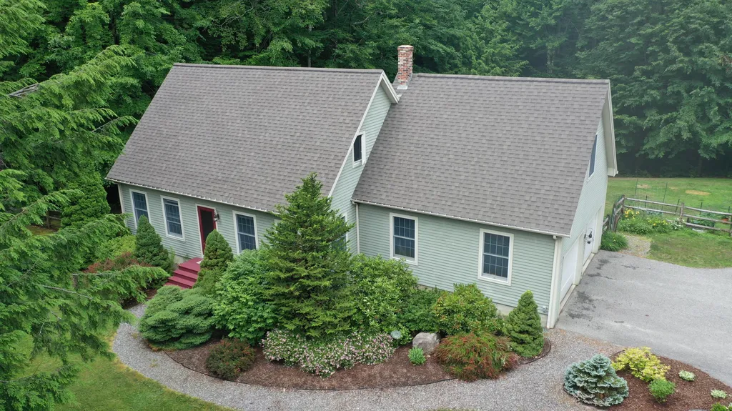 22 Kingfisher Drive Brunswick ME 04011