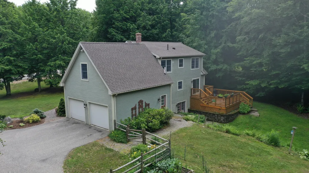 22 Kingfisher Drive Brunswick ME 04011