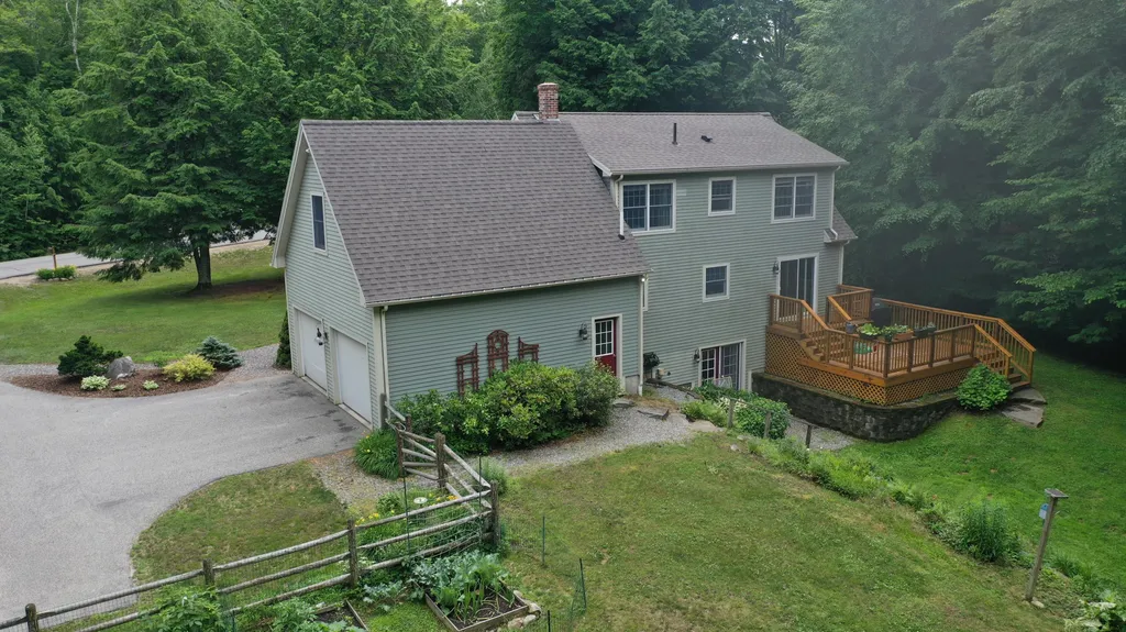22 Kingfisher Drive Brunswick ME 04011