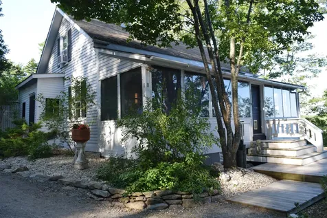 8 Midway Road Harpswell ME 04079