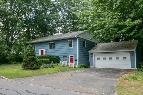 216 Ludlow Street Portland ME 04102