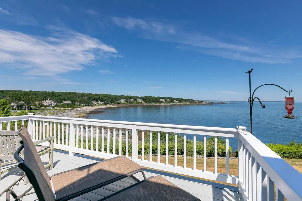30 Salt Spray Lane Cape Elizabeth ME 04107