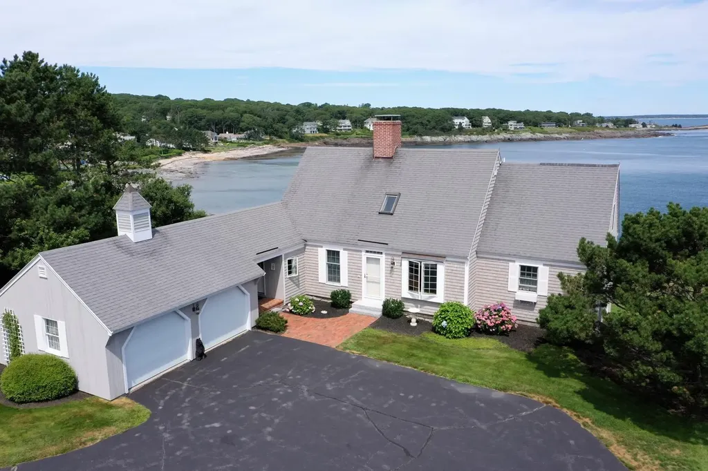 30 Salt Spray Lane Cape Elizabeth ME 04107