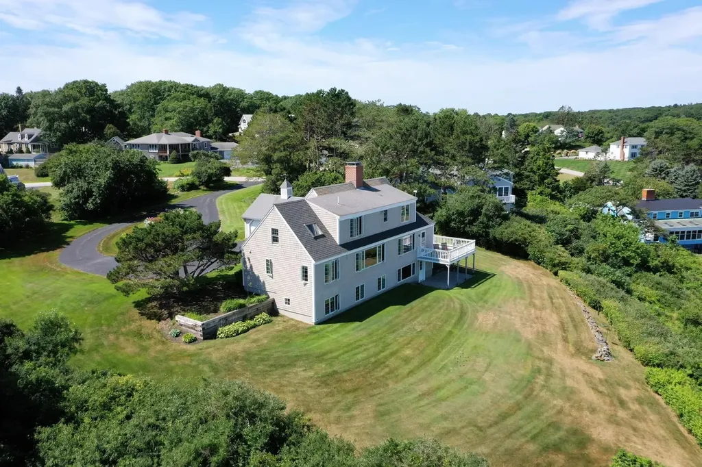 30 Salt Spray Lane Cape Elizabeth ME 04107