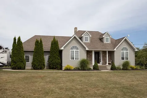 27 Ridley Road Sanford ME 04073