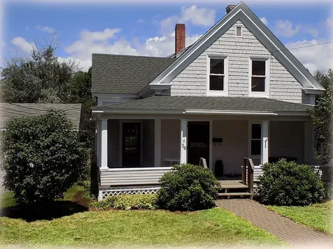 58 Lincoln Street Dover-foxcroft ME 04426