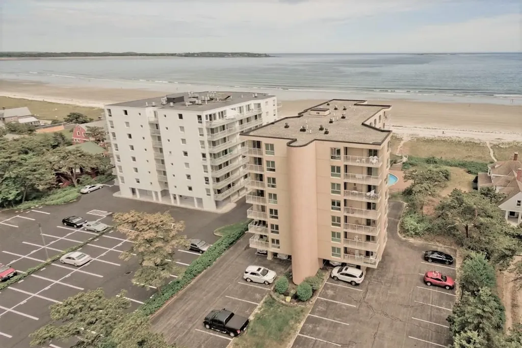 219 East Grand Avenue Old Orchard Beach ME 04064