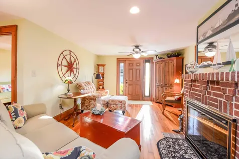 675 York Street York ME 03909
