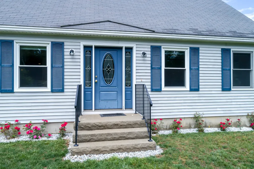 6 James Henry Lane Westbrook ME 04092