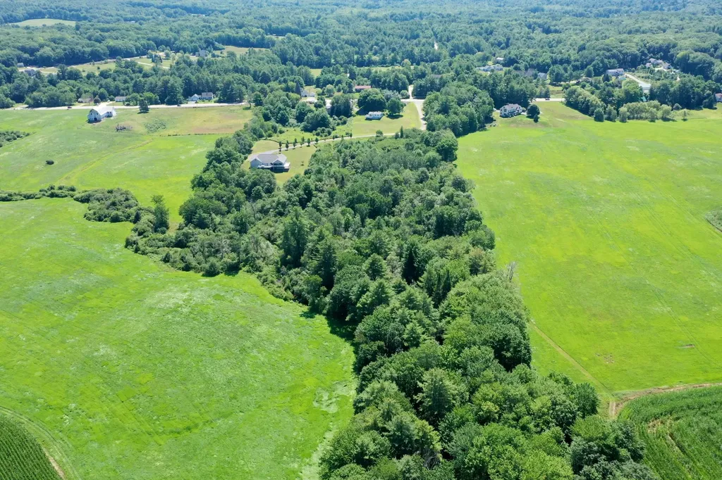 660 Gray Road Windham ME 04062