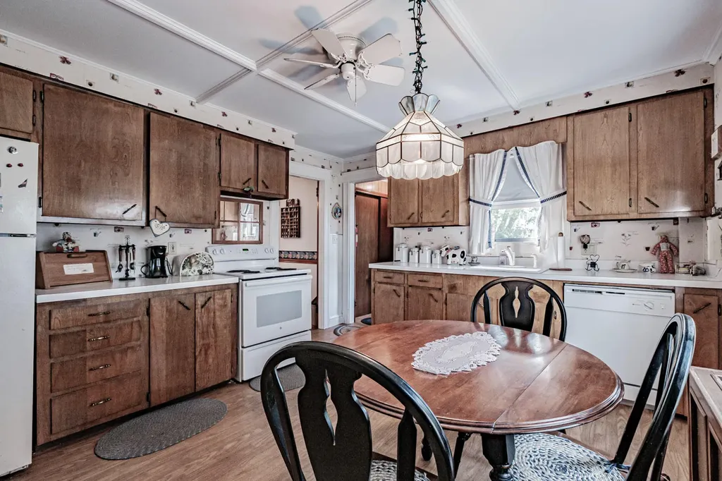 96 Lamb Street Westbrook ME 04092