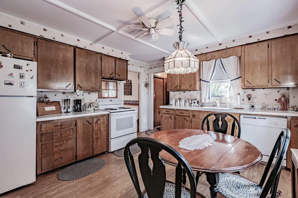 96 Lamb Street Westbrook ME 04092